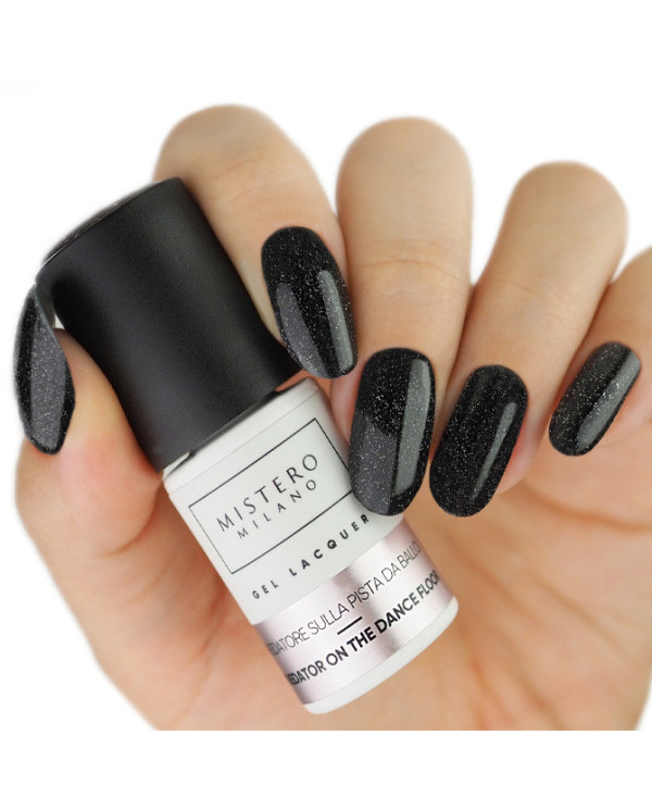 PREDATOR ON THE DANCE FLOOR